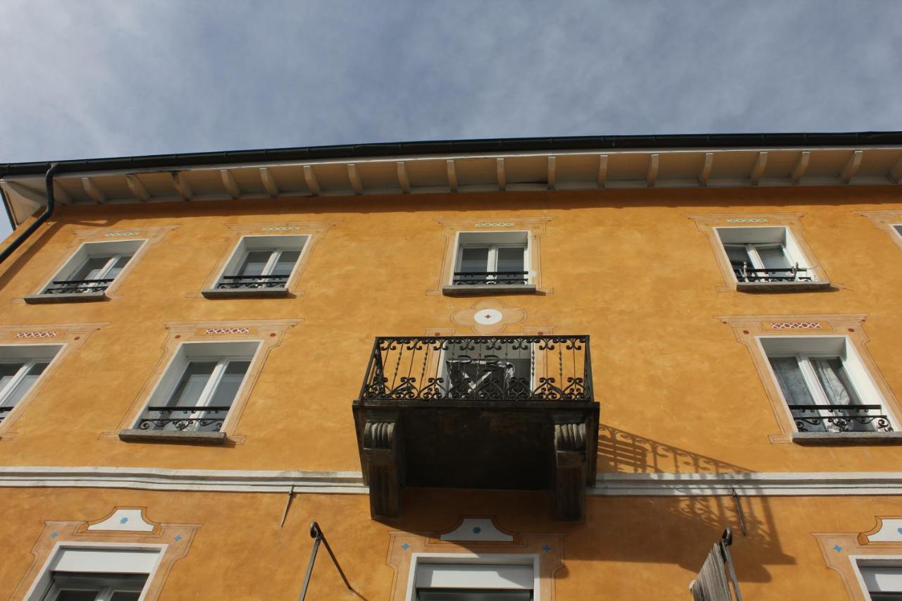 Casa Gialla Russo Exterior foto